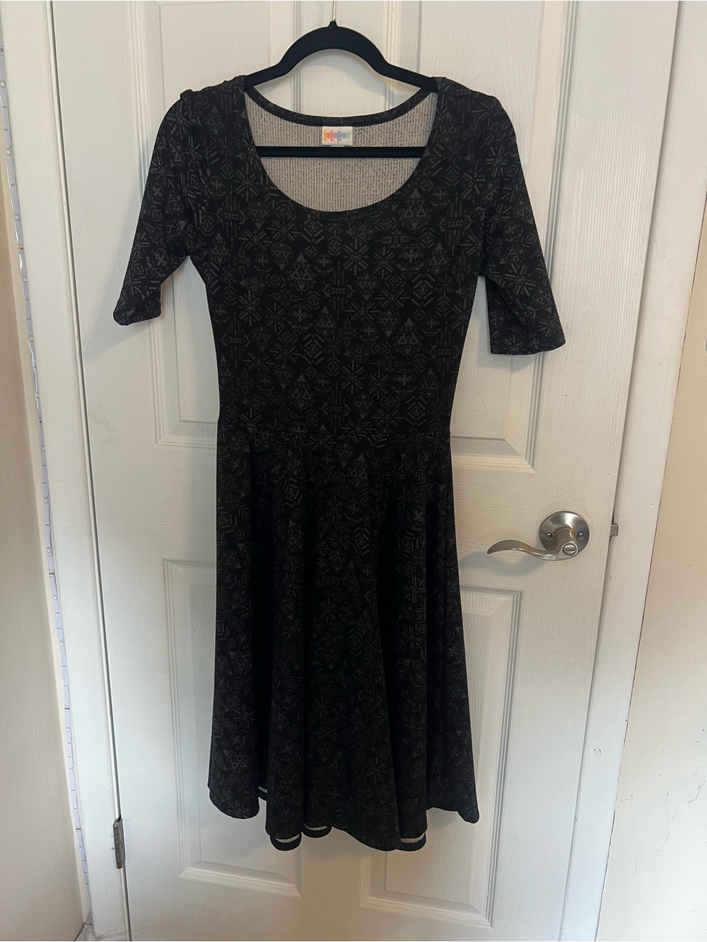LuLaRoe Black Geometric Scoop-Neck Midi Dress